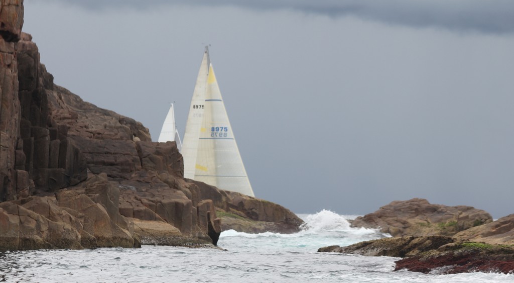 Round the rocks © Sail Port Stephens Event Media